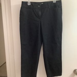 Ann Taylor Loft - size 8